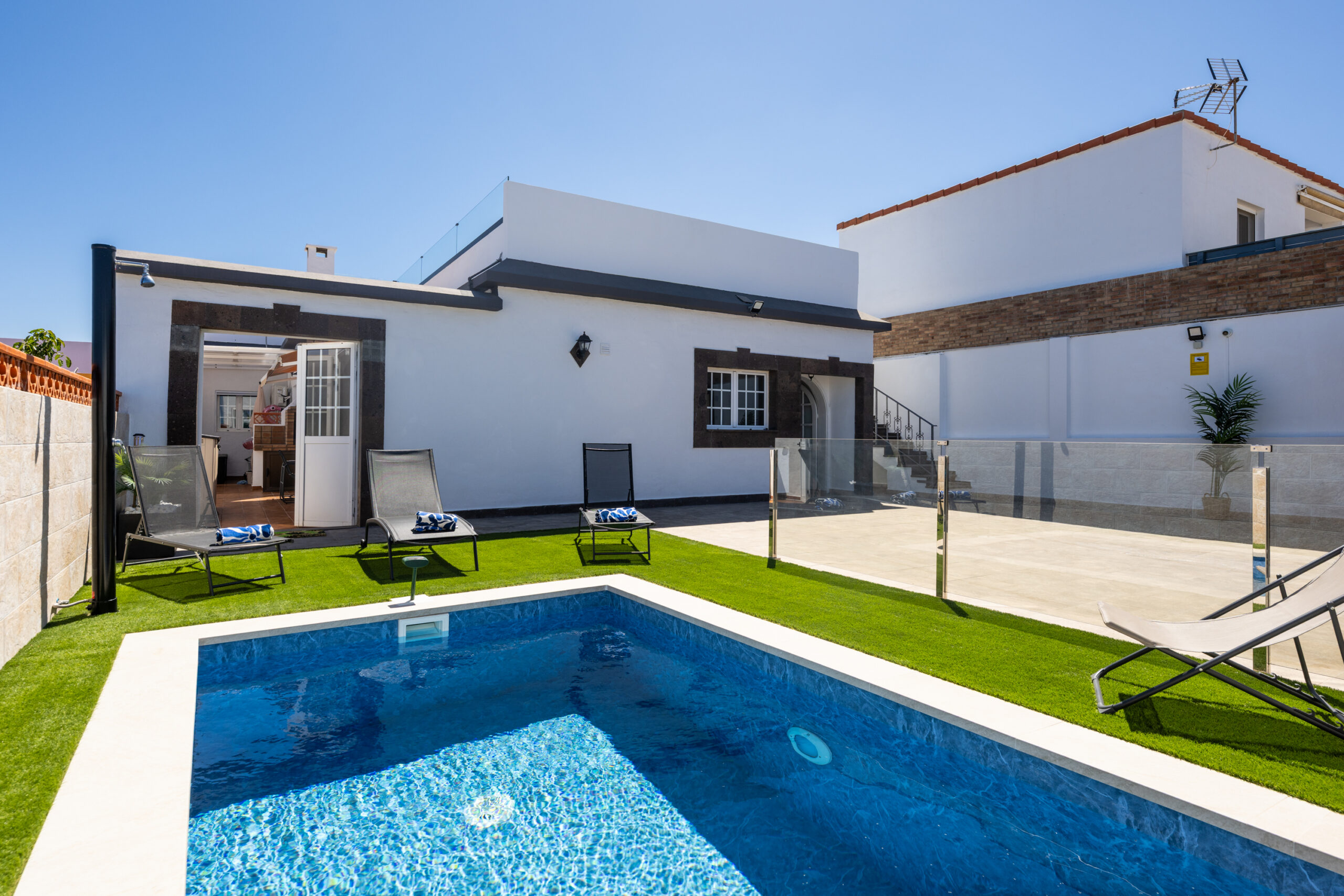 VILLA PARAISO